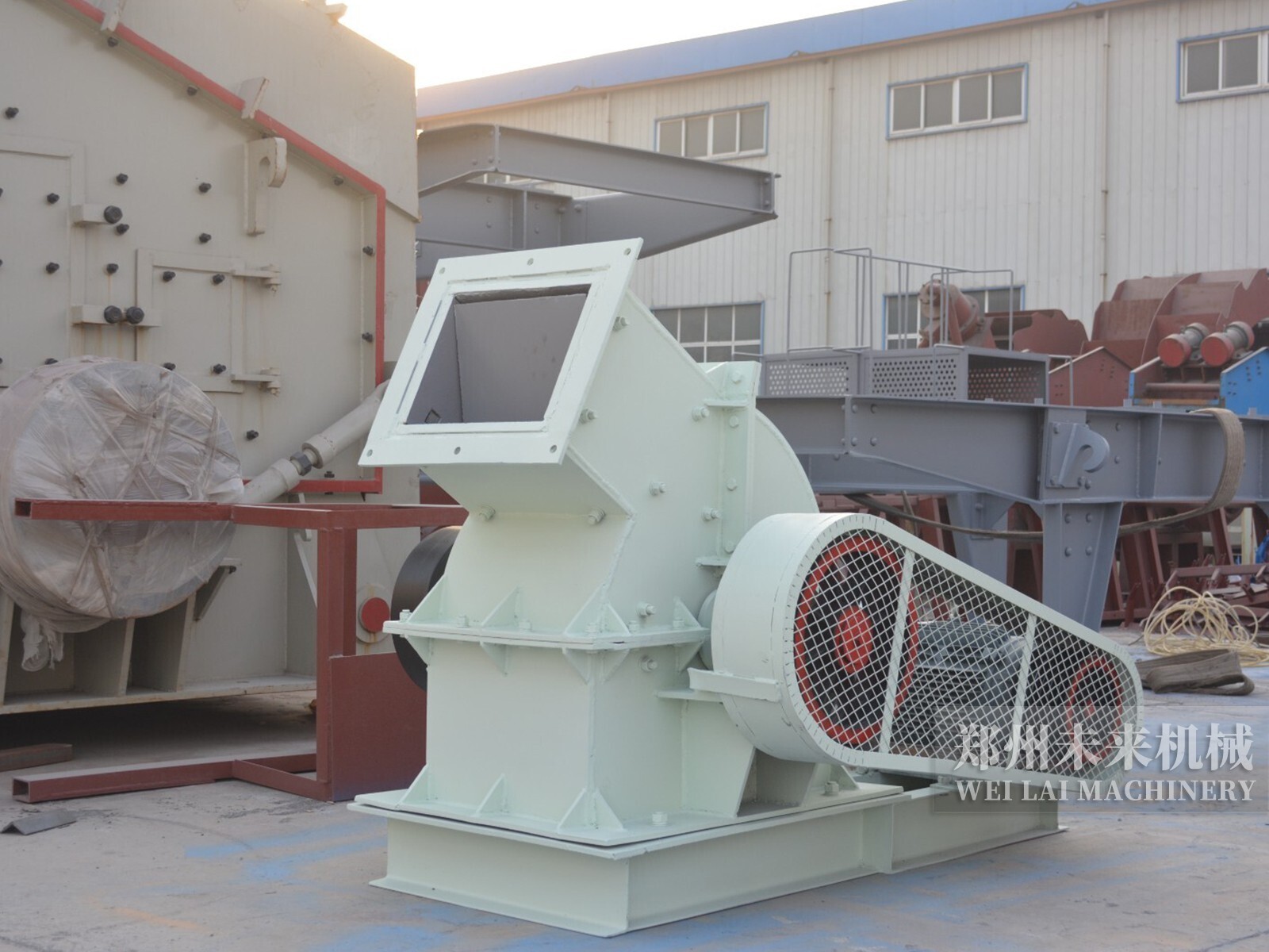 錘式制砂機(jī)